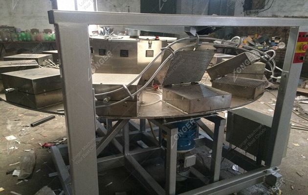 Полуавтоматические оборудование для мороженого вафельных конусов 